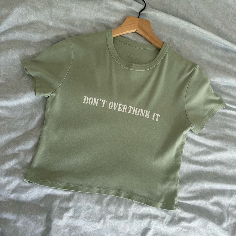 Tilly's Green Graphic Crop T-Shirt